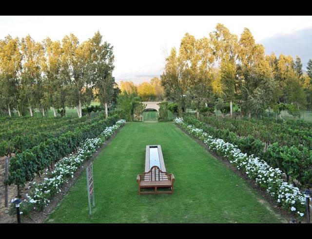 2,646M² BED & BREAKFAST SOLD IN PAARL RURAL